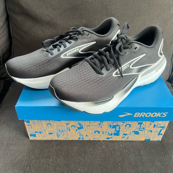 Brooks Glycerin GTS 21 Brand new in box. Women's 11 - Picture 3 of 8